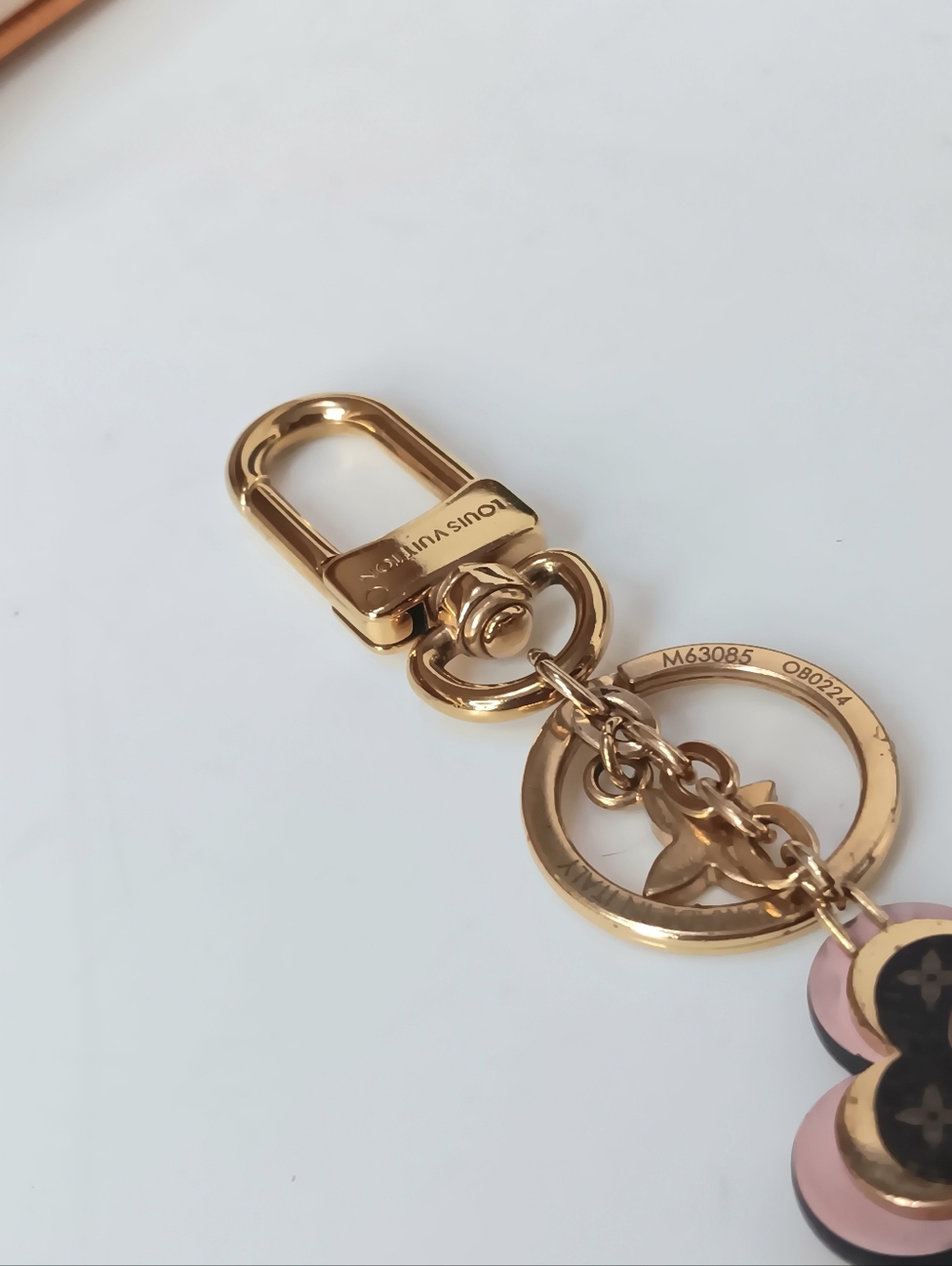Louis Vuitton Blooming Flowers BB Bag Charm Key Holder Pink Monogram ✨ Box - Picture 11 of 14